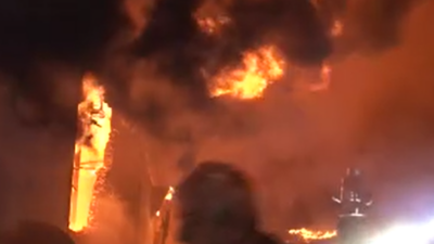 Bursa’nın Osmangazi ilçesinde faaliyet gösteren mobilya fabrikasında çıkan yangın nedeniyle