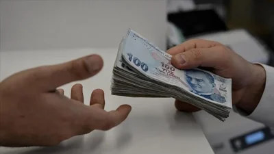 Emekli promosyonlarında bankalarda yarış yıl sonuna doğru kızışmaya başladı. Yeni