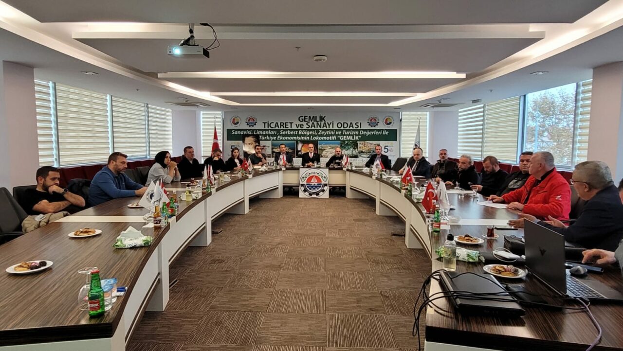Gemlik Ticaret ve Sanayi odasında Yeşil OSB için tanıtım toplantısı