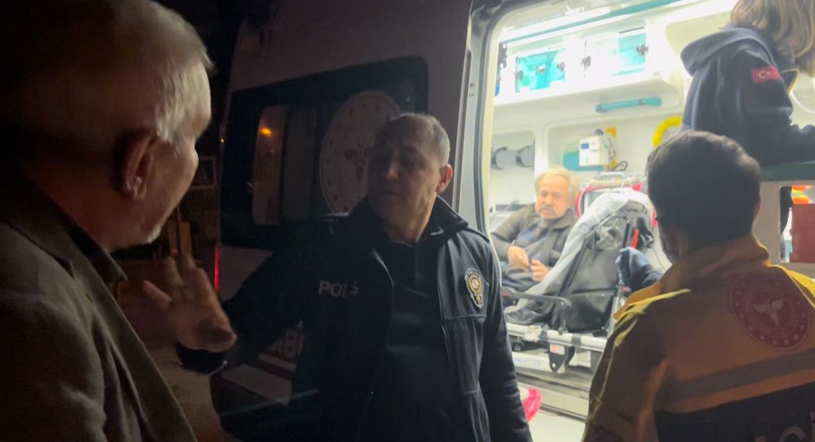 BURSA'DA KENT MERKEZİNDE ALKOL ALDIKTAN SONRA BOŞ ARAZİDE GEZEN İKİ