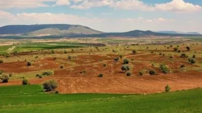 TOKİ, Bursa'nın aralarında yer aldığı 44 ilde 882 arsayı satışa