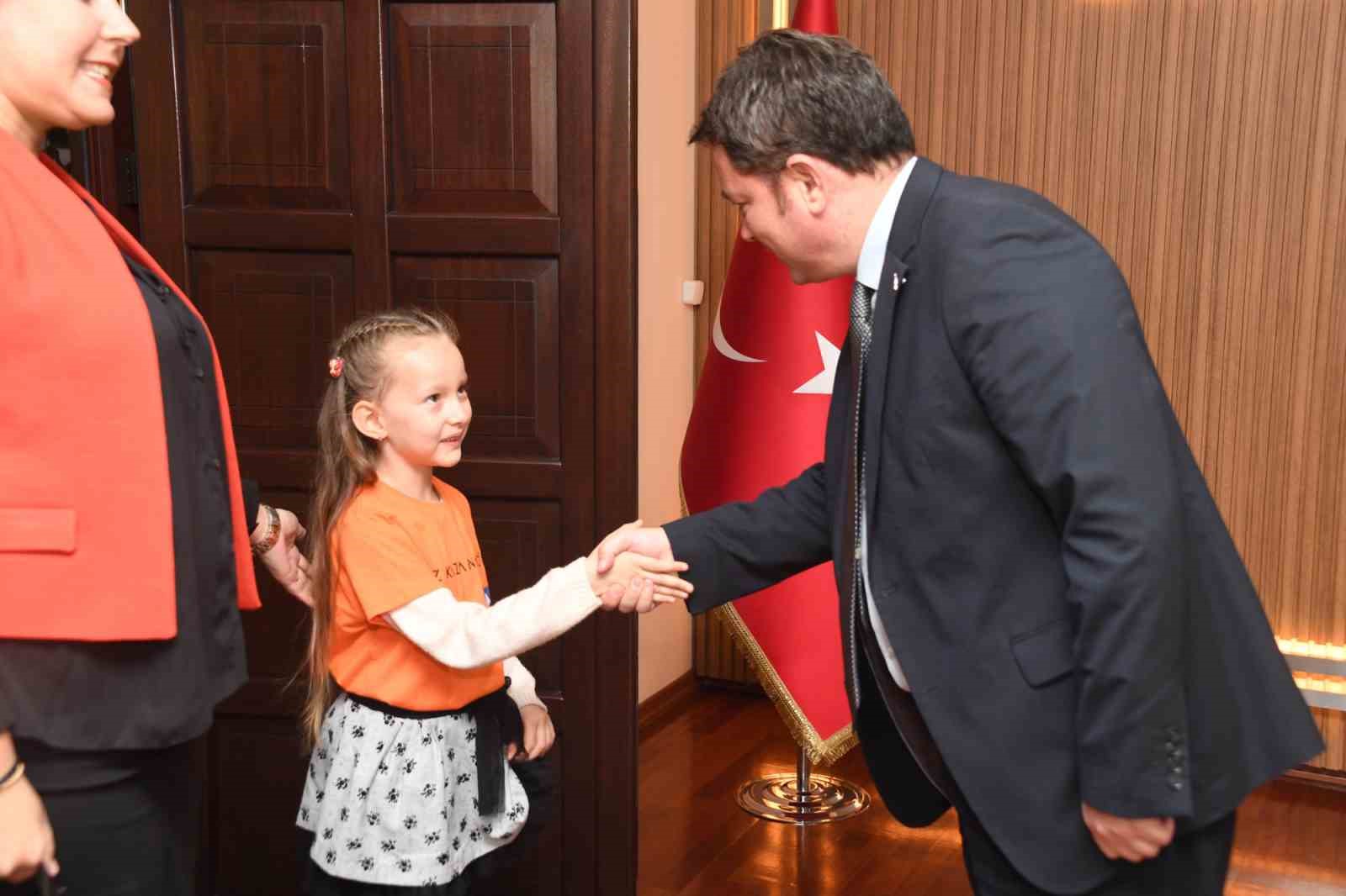 LÖSEV’DEN BAŞKAN AYDIN’A ZİYARET