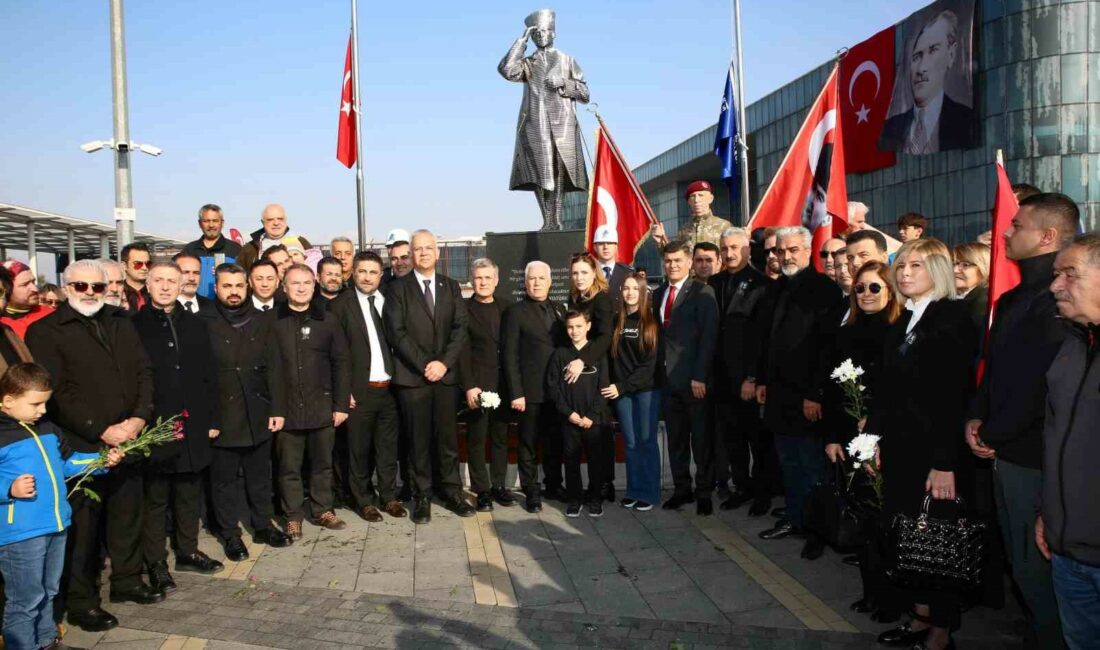 Başkan Bozbey: “Kent Meydanı’nda Ata’mızın izi olacak” BURSA BÜYÜKŞEHİR BELEDİYESİ TARAFINDAN ULU ÖNDER MUSTAFA KEMAL ATATÜRK’ÜN AZİZ