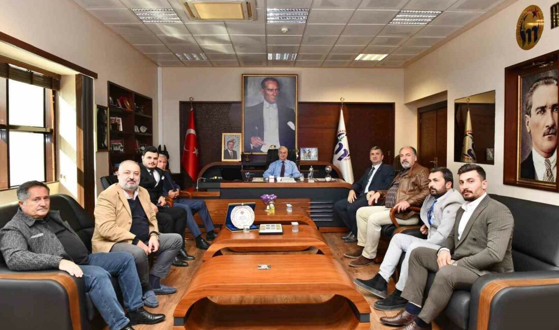 Başkan Erdem’e ANASİAD desteği:Mustafakemalpaşa ekonomisine ortak akıl BAŞKAN ERDEM’E ANASİAD DESTEĞİ:MUSTAFAKEMALPAŞA EKONOMİSİNE ORTAK AKIL