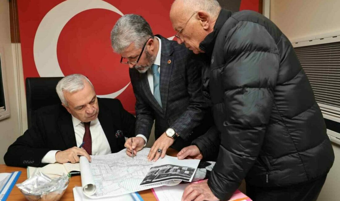 Mahalle Buluşmaları kapsamında Nilüfer Belediye Başkanı Şadi Özdemir, Beşevler Mahallesi’ni