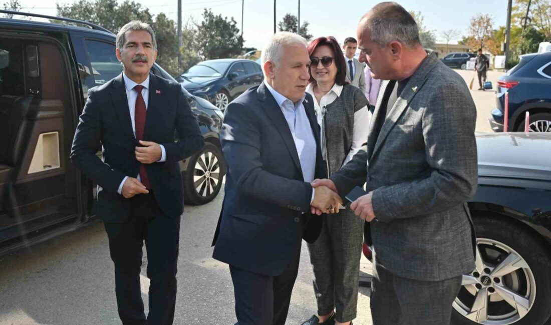 Belediye başkanları daha yaşanabilir bir Bursa için buluştu BURSA BÜYÜKŞEHİR BELEDİYE BAŞKANI MUSTAFA BOZBEY BELEDİYE BAŞKANLARI İLE BULUŞTU