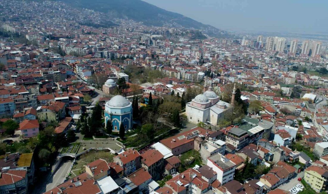 Bursa Büyükşehir Belediyesi tarihi cami ve türbelerden güvenlikçilerin çekileceği iddialarını yalanladı BURSA BÜYÜKŞEHİR BELEDİYESİ, TARİHİ CAMİ, KÜLLİYE VE TÜRBELERDE SAĞLANAN ÖZEL