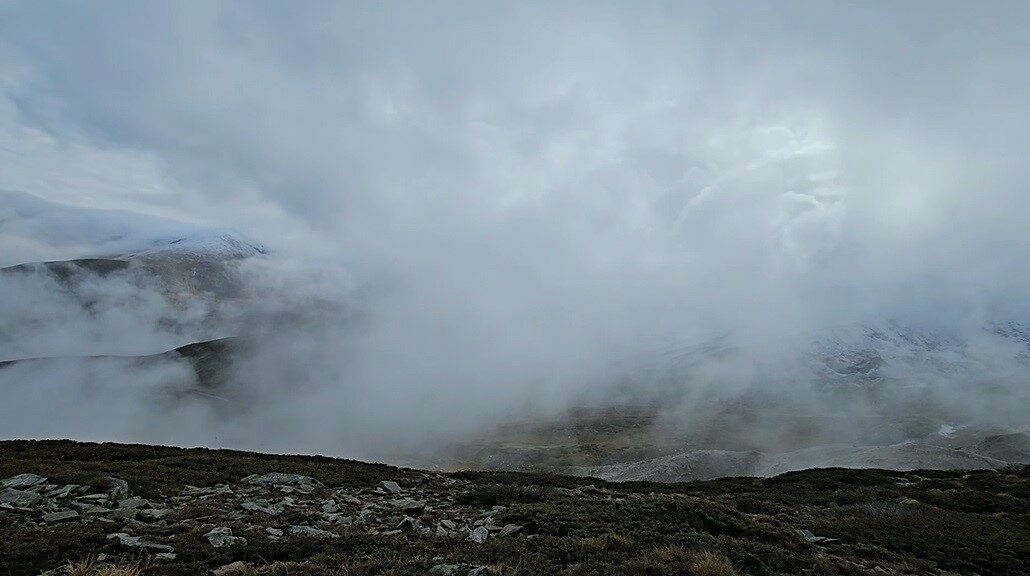 Bursa’da iki gündür devam eden şiddetli lodos ve yağmur, Uludağ’ın
