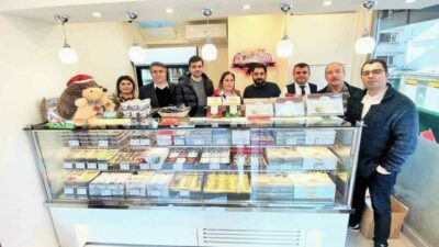 Bursa’nın sembol lezzeti kestane şekerini Kardelen 25. şubesini Bursa’nın kalbi