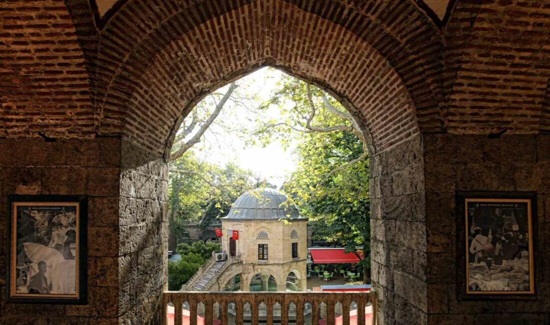 Bursa Büyükşehir’den Türkiye’de bir ilk: ‘Sürdürülebilir Turizm Koordinasyon Merkezi’ TÜRKİYE’DE BİR İLKİ GERÇEKLEŞTİREREK ‘SÜRDÜRÜLEBİLİR TURİZM KOORDİNASYON MERKEZİ’Nİ HAYATA GEÇİREN