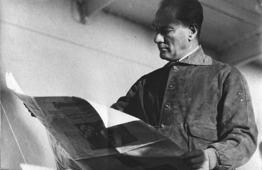 Hüzün mevsimidir sonbahar. Hele bir de aylardan kasımsa... Türkiye Cumhuriyeti’nde