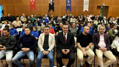 Bursa Büyükşehir Belediyesi tarafından düzenlenen ‘Bursa Gençliği Sporun Yıldızları ile