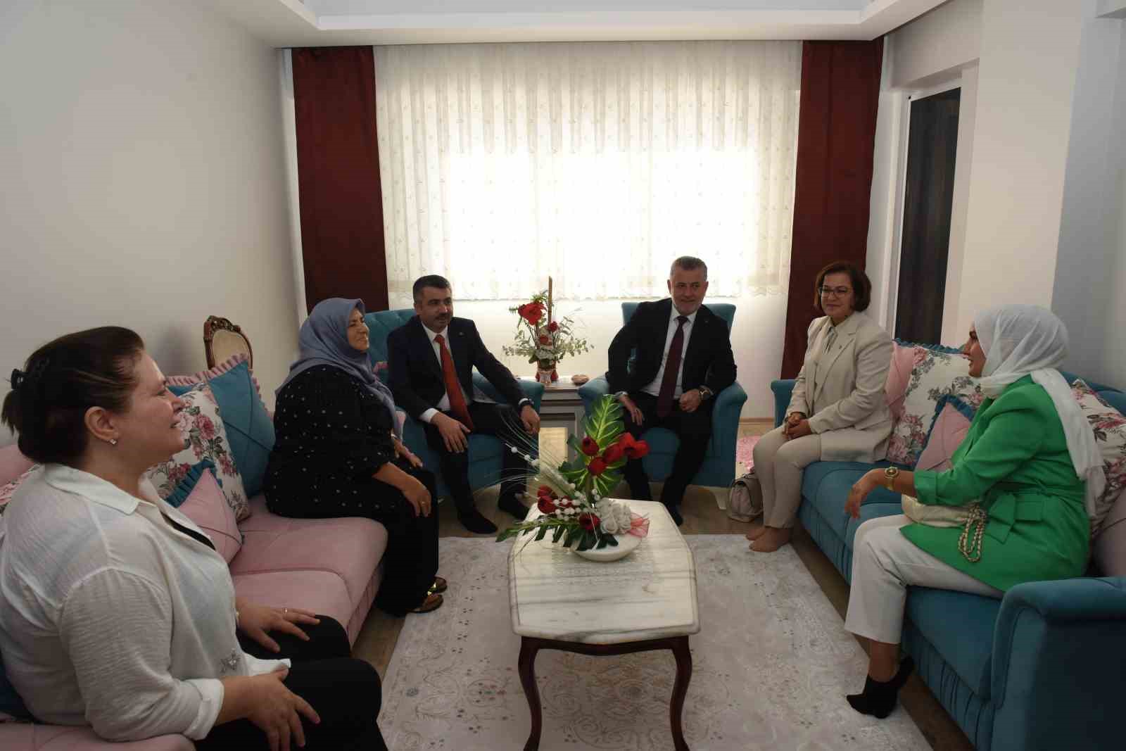 ÇINARÖNÜ'NDE YENİ YAŞAM BAŞLADI