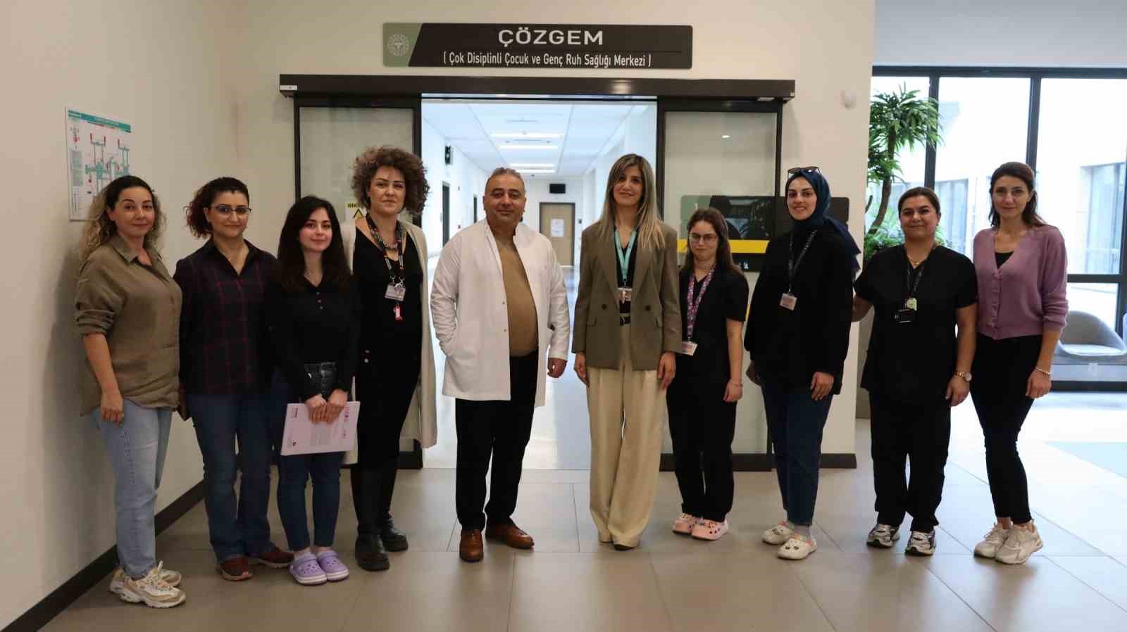 SAĞLIK BAKANLIĞI TARAFINDAN OTİZM GİBİ ÖZEL GEREKSİNİMLİ ÇOCUKLARIN ERKEN TANI