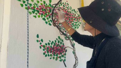 MUDANYA'NIN ULUSLARARASI ÜNE SAHİP RESSAMI NİHAL DALMAZGİL, EL İŞİ YAPITLARI