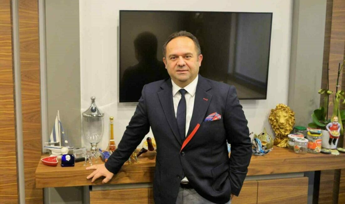 Bursa Yemek Sanayicileri Derneği (BUYSAD) Başkanı Coşkun Dönmez, endüstriyel yemek