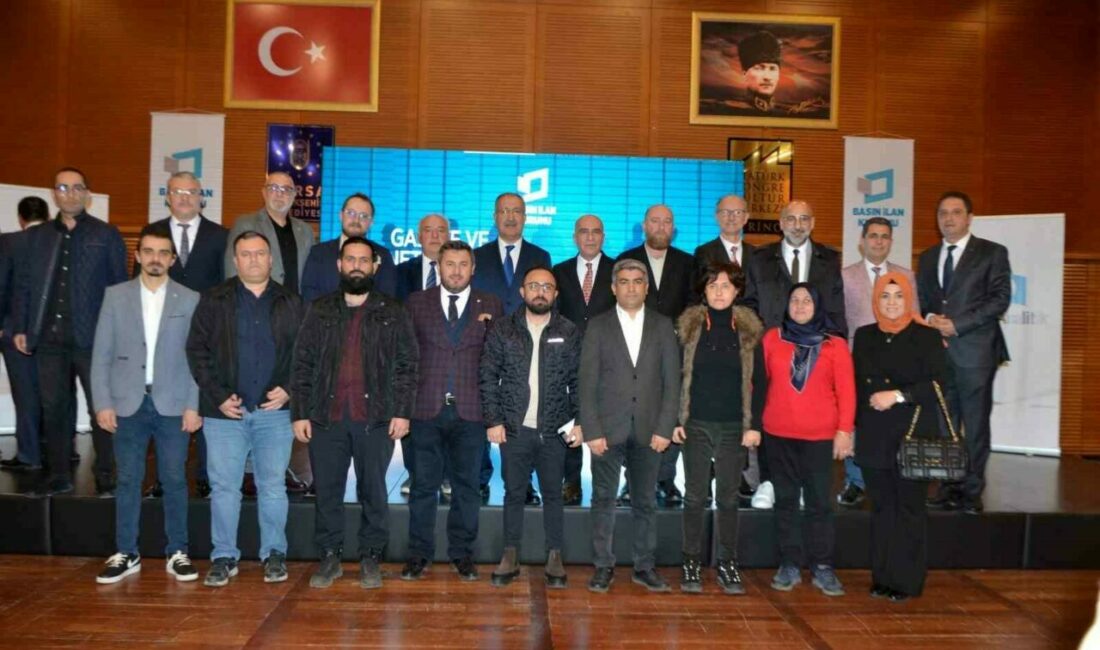 Erkılınç: “Kurumumuz resmî ilan hakedişlerinin garantörüdür” Basın İlan Kurumu (BİK) Genel Müdürü Cavit Erkılınç, kamu kurumları