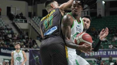 FIBA EUROPE CUP A GRUBU 5. MAÇINDA TOFAŞ, SAHASINDA KONUK