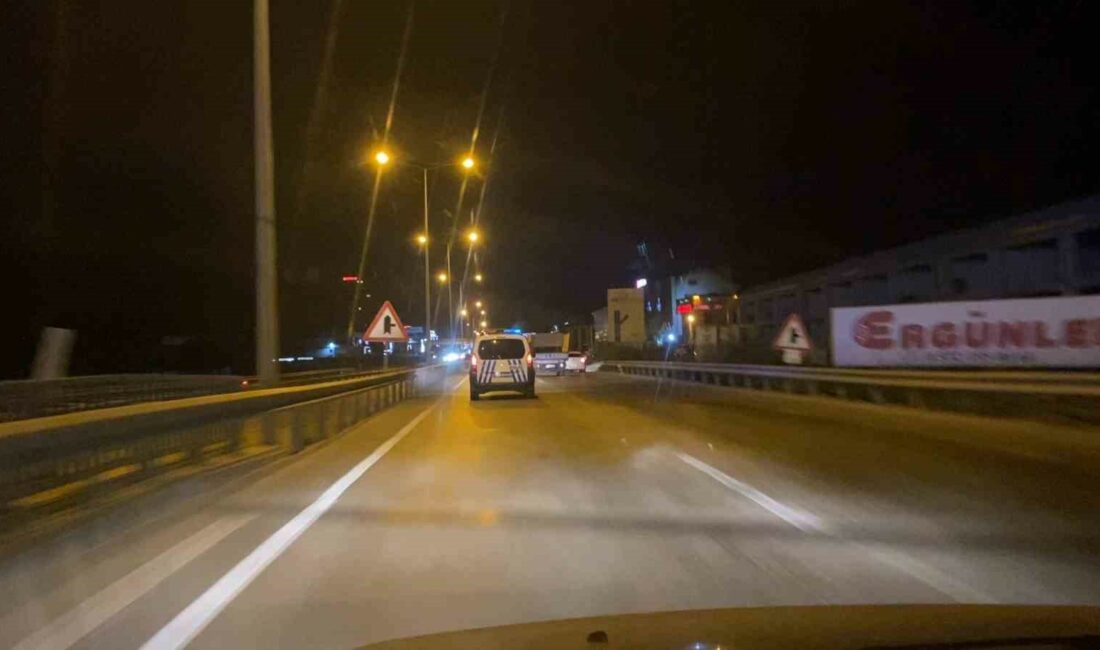 Hırsızlık şüphelisi kovalamaca sonucu yakalandı ŞÜPHELİ 20 KİLOMETRE SÜREN KOVALAMACA SONUCU YAKALANDI