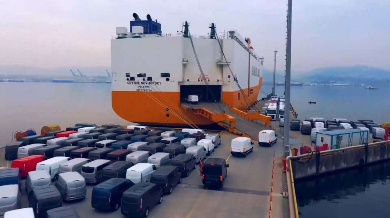 OİB verilerine göre Türkiye otomotiv endüstrisinin ekim ihracatı geçen seneye