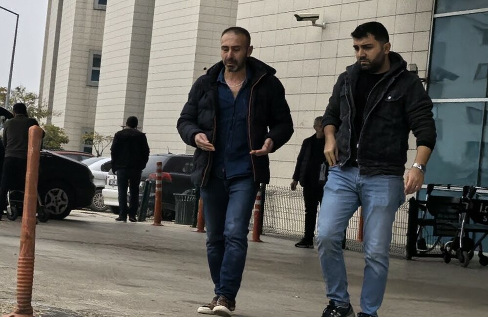 İnegöl otobüs terminalinde bıçaklı saldırı İNEGÖL OTOBÜS TERMİNALİNDE BIÇAKLI SALDIRI