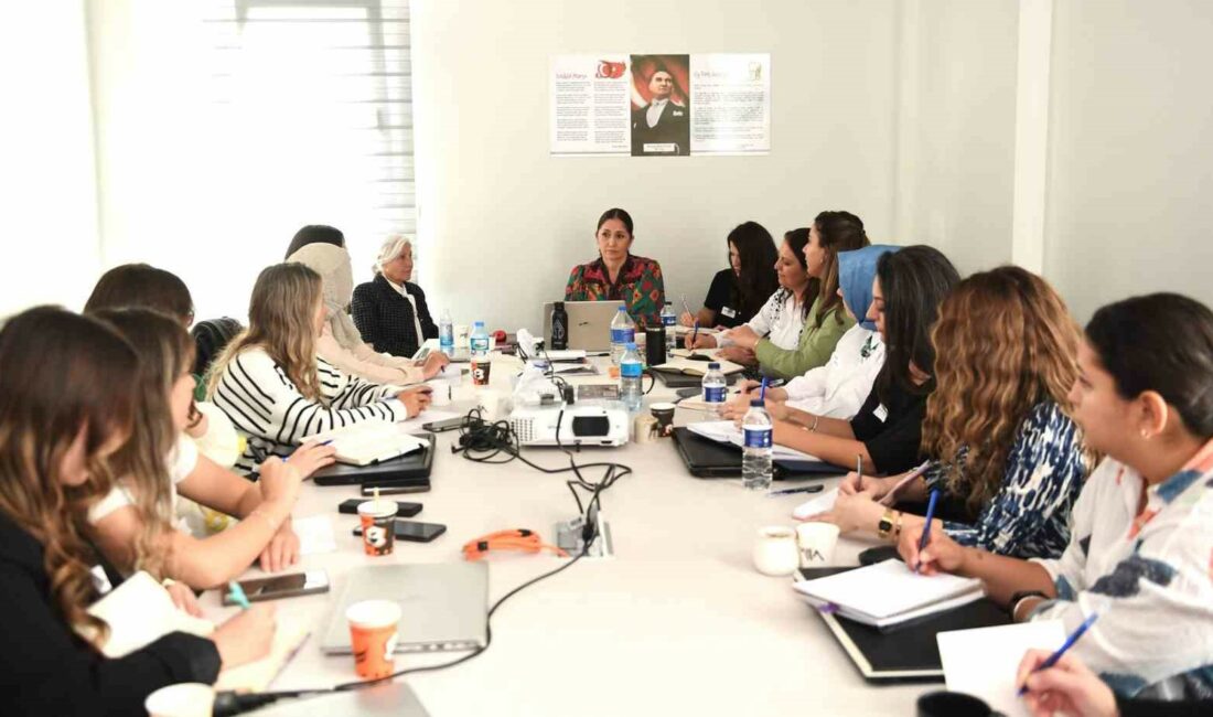 Kreş öğretmenleri göreve hazır OSMANGAZİ BELEDİYESİ TARAFINDAN HİZMETE AÇILAN AYÇA AZAK GÜNDÜZ BAKIMEVİ VE