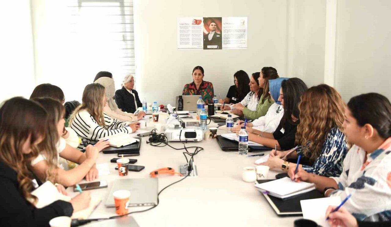 OSMANGAZİ BELEDİYESİ TARAFINDAN HİZMETE AÇILAN AYÇA AZAK GÜNDÜZ BAKIMEVİ VE