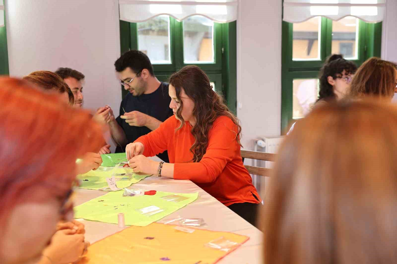 MİSİ İPEK EVİ’NDE TAKI TASARIM ATÖLYESİ