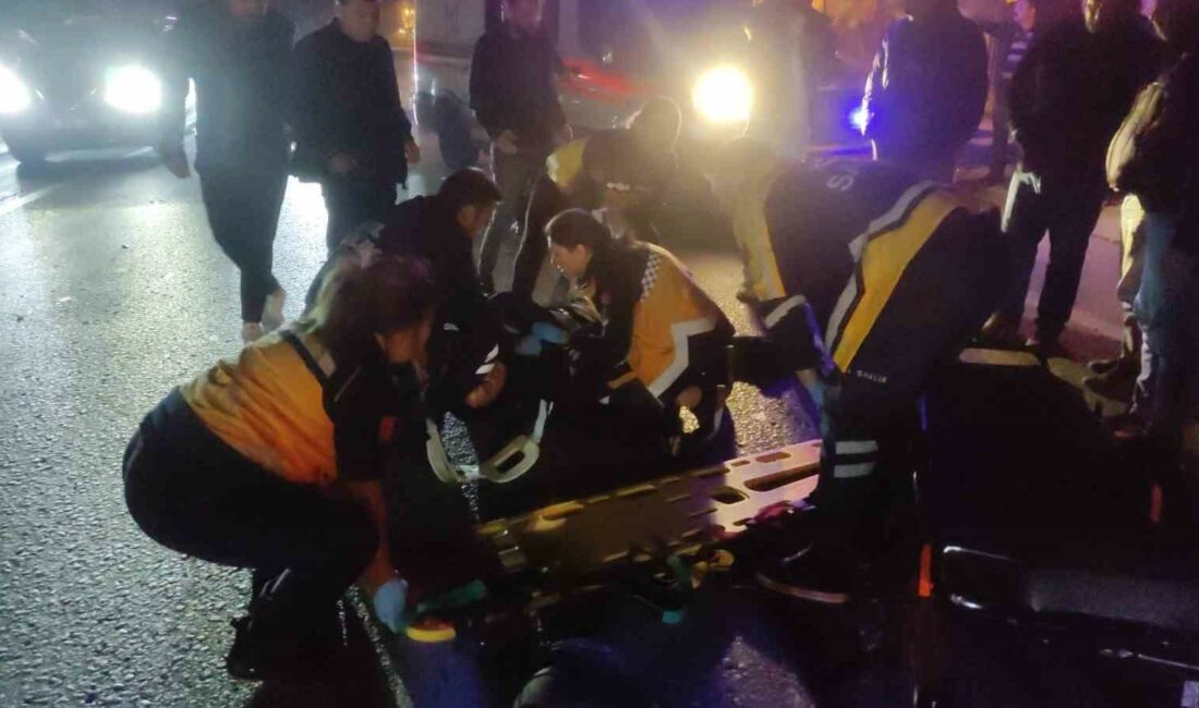 BURSA’NIN ORHANGAZİ İLÇESİNDE MEYDANA GELEN KAZADA MOTOSİKLET, ÖNÜNDE SEYİR HALİNDE