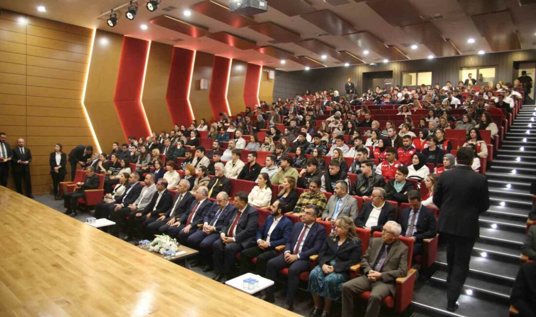 Mustafa Varank: “Maaşlı bir iş tercih edeceğinize girişimci olmanızı öneriyorum” ÖĞRENCİLERE ÖĞÜTLER VEREN TBMM SANAYİ, TİCARET, ENERJİ, TABİİ KAYNAKLAR BİLGİ