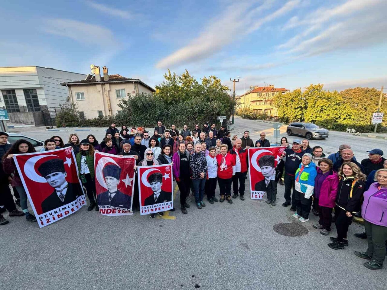 NİLÜFER BELEDİYESİ, 10 KASIM ATATÜRK’Ü ANMA GÜNÜ DOLAYISIYLA MYSİA YOLLARI’NDA