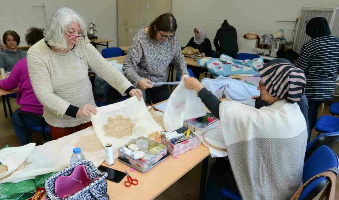 Nilüfer Belediyesi bünyesinde çalışmalar yapan Nilüfer Sürekli Eğitim Merkezi’nin kadınlara
