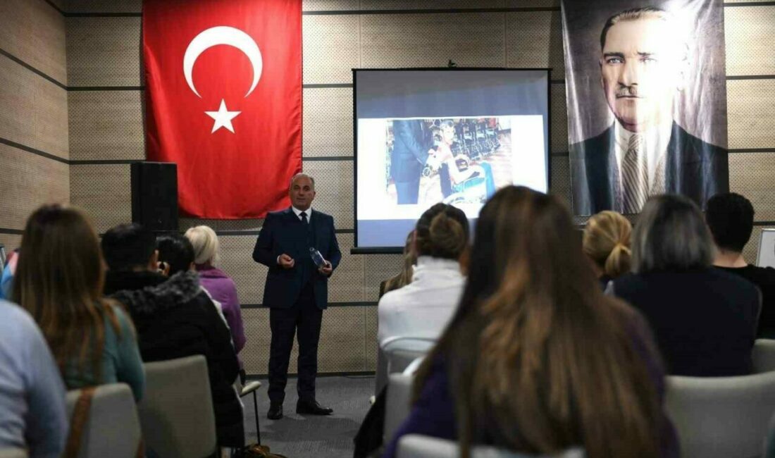 Osmangazi Belediyesi’nden engelli bireyler ve aileleri için seminer Osmangazi Belediyesi, 3 Aralık Dünya Engelliler Günü kapsamında engelli bireyler