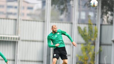 Cumartesi günü Kemerkent Bulvarspor’u konuk edecek Bursaspor’da hazırlıklar sürüyor.
