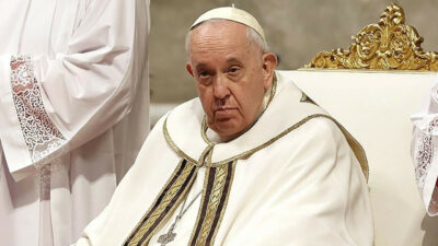 Papa Francis, önümüzdeki yıl Hıristiyan Kilisesi’nin ilk konsülünün yıldönümü dolayısıyla