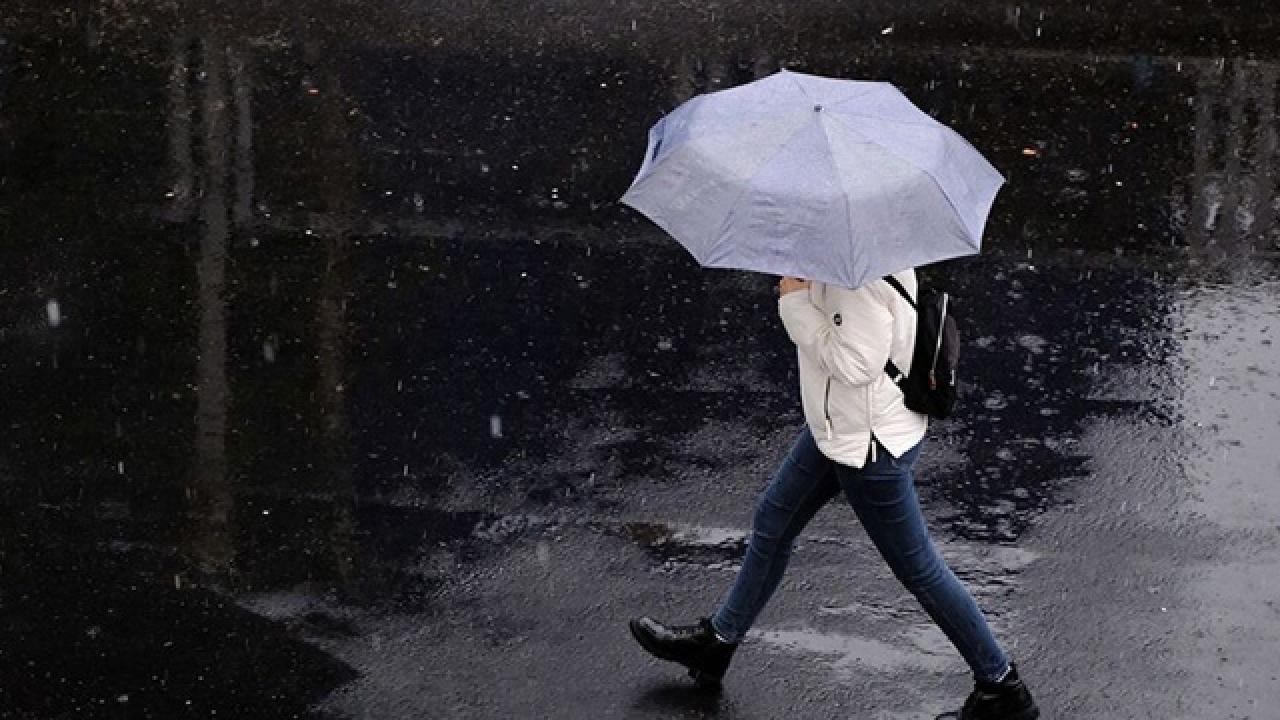 Meteoroloji’den Bursa’ya kritik uyarı Türkiye, 10 gün sürecek yağışlı havanın etkisi altına girdi… Meteoroloji’nin