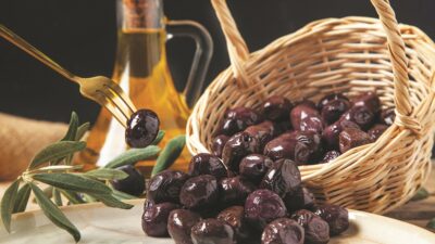 Ürün alımlarına Ekim ayında başlayan Marmarabirlik, ortaklara ikinci dilim olarak