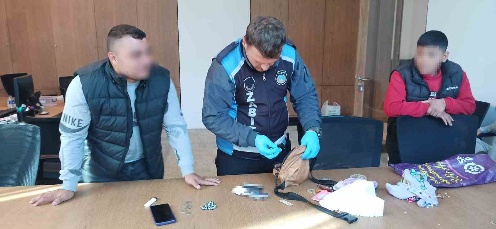 İNEGÖL BELEDİYESİ ZABITA MÜDÜRLÜĞÜ EKİPLERİ, MANİSA’DAN GELEREK İNEGÖL’DE DİLENCİLİK YAPIP