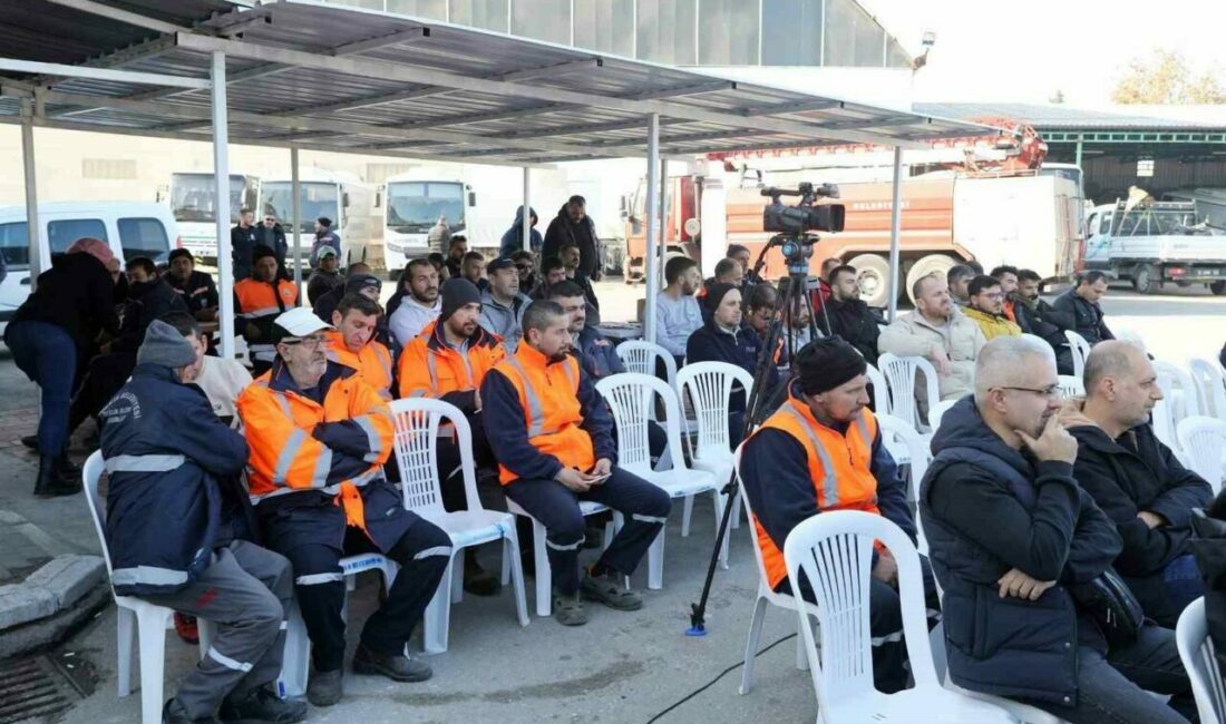 Şiddetin nedenleri, türleri ve çözümü için farkındalık eğitimi Kadına yönelik şiddetle mücadelede farkındalık oluşturmak için “Şiddeti Frenliyoruz” temasıyla