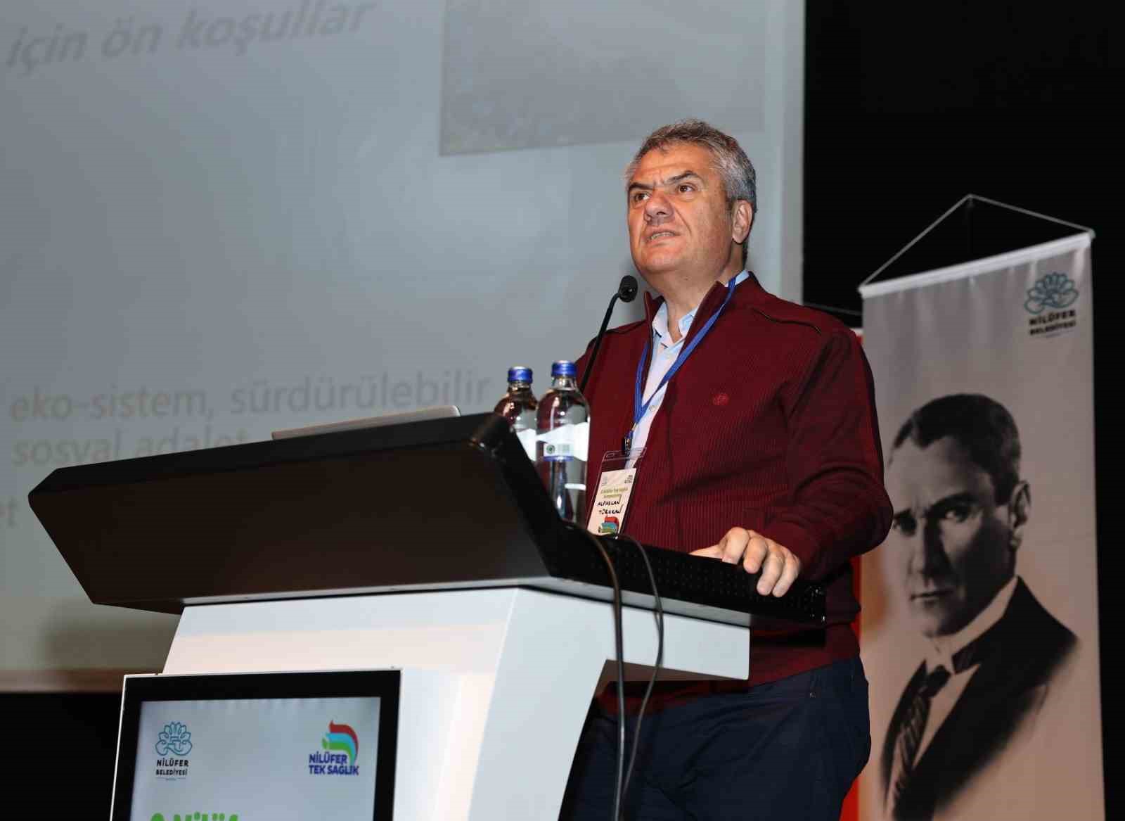 TEK SAĞLIK SEMPOZYUMU’NDA ‘DAHA SAĞLIKLI NİLÜFER’ ELE ALINDI