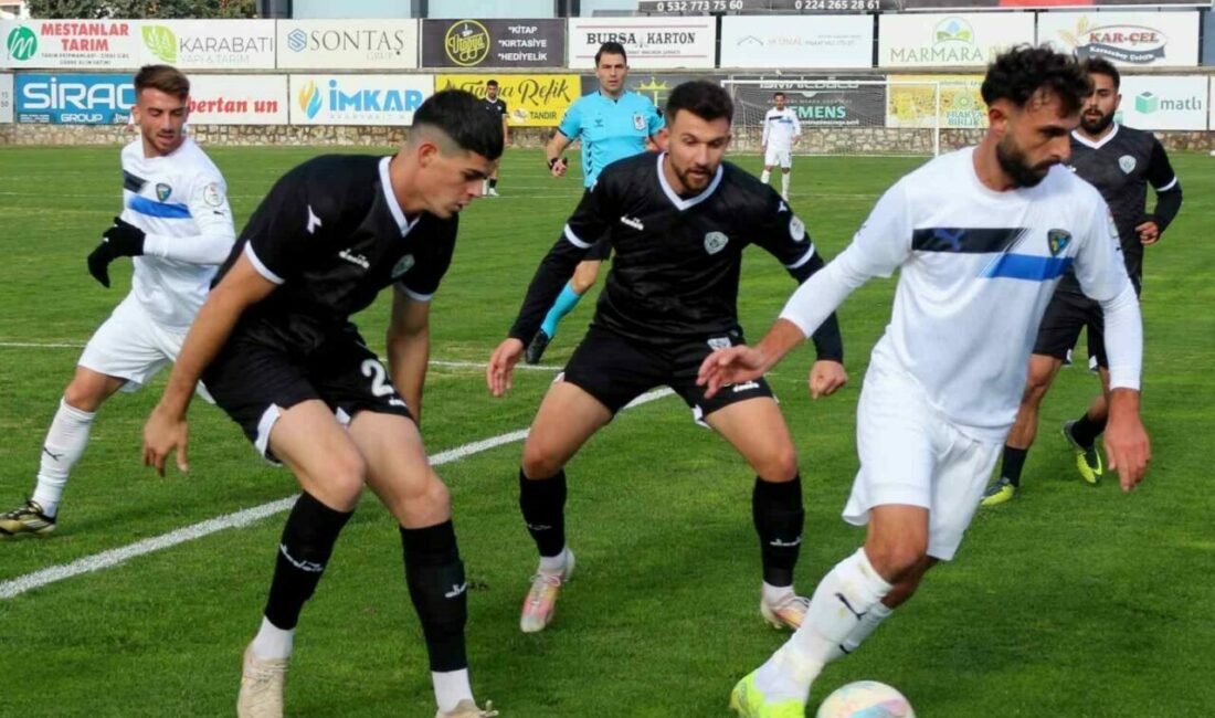 TFF 2. Lig Kırmızı Grup 13. hafta mücadelesinde Karacabey Belediyespor,