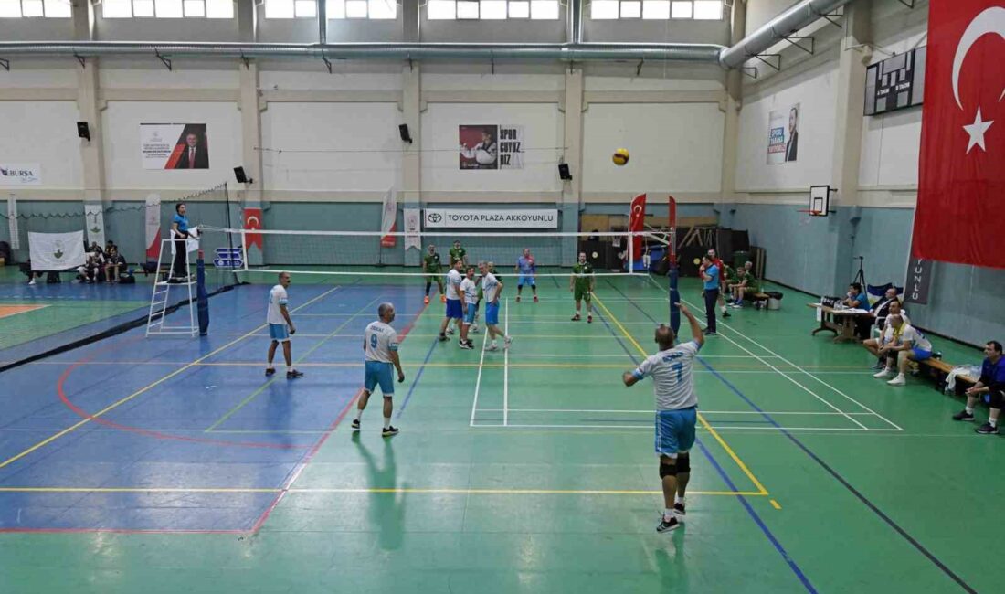 TÜRKİYE VETERAN VOLEYBOL TURNUVASI’NDA ŞAMPİYONLAR BELLİ OLDU