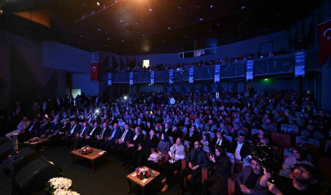 Yıldırım’da ’insanlık adına’ kültür sanat sezonu başladı YILDIRIM'DA 'İNSANLIK ADINA' KÜLTÜR SANAT SEZONU BAŞLADI