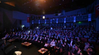 YILDIRIM'DA 'İNSANLIK ADINA' KÜLTÜR SANAT SEZONU BAŞLADI