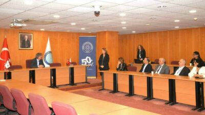 Bursa Uludağ Üniversitesi (BUÜ) Tıp Fakültesi Öğretim Üyesi Prof. Dr.
