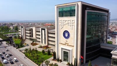 Bursa Büyükşehir Belediyesi'nin önceki yönetimlerden kalan borçlar nedeniyle 2025 yılında