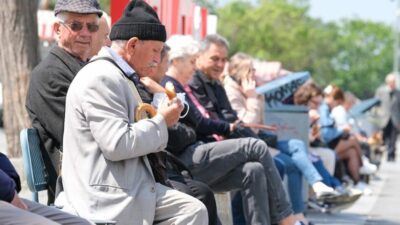 Emekli ve Emekçiler Dernekleri Federasyonu (EMED-FED) Başkanı Gönül Boran Özüpak,