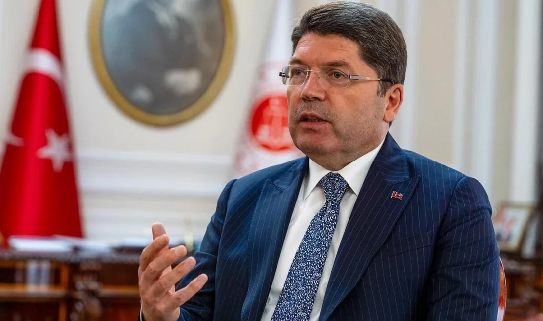 Adalet Bakanı Yılmaz Tunç, Bursa Adliyesinde duruşma salonunda gerçekleşen silahlı
