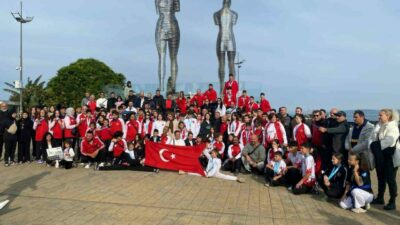 Gürcistan’da düzenlenen Alpagut Turan Savaş Sanatı Dünya Kupası’nda Türk sporcular,