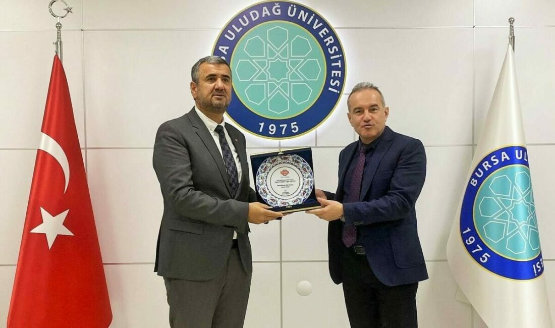 Anadolu Sanayici ve İş İnsanları Derneği (ANASİAD) üyeleri, Bursa Uludağ